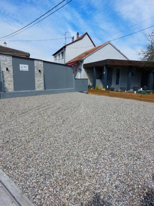 Gite Au Pommier Fleuri Et Son "Appart" Independant Drusenheim エクステリア 写真