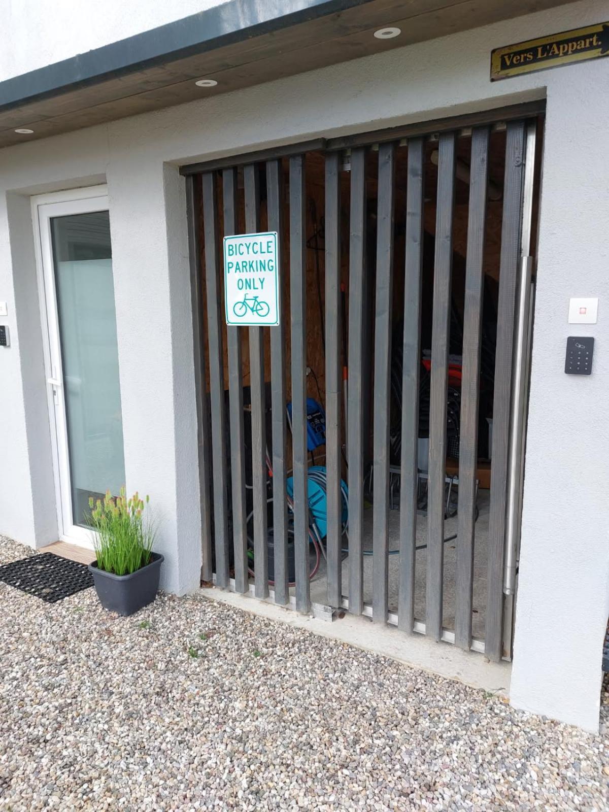 Gite Au Pommier Fleuri Et Son "Appart" Independant Drusenheim エクステリア 写真